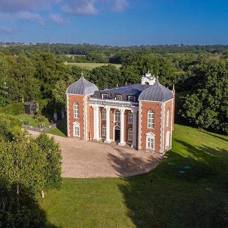 Eastwood Observatory: 12 Bedrooms, Swimming Pool And Tennis Court Hailsham Esterno foto