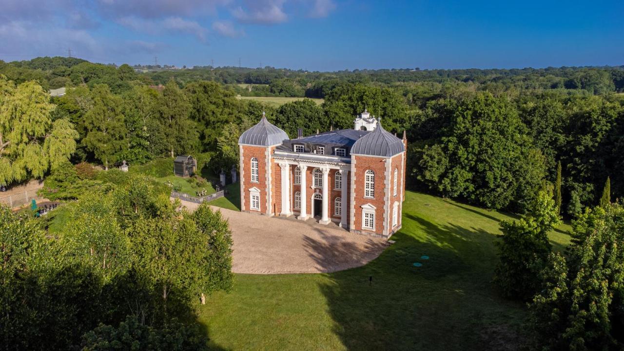 Eastwood Observatory: 12 Bedrooms, Swimming Pool And Tennis Court Hailsham Esterno foto