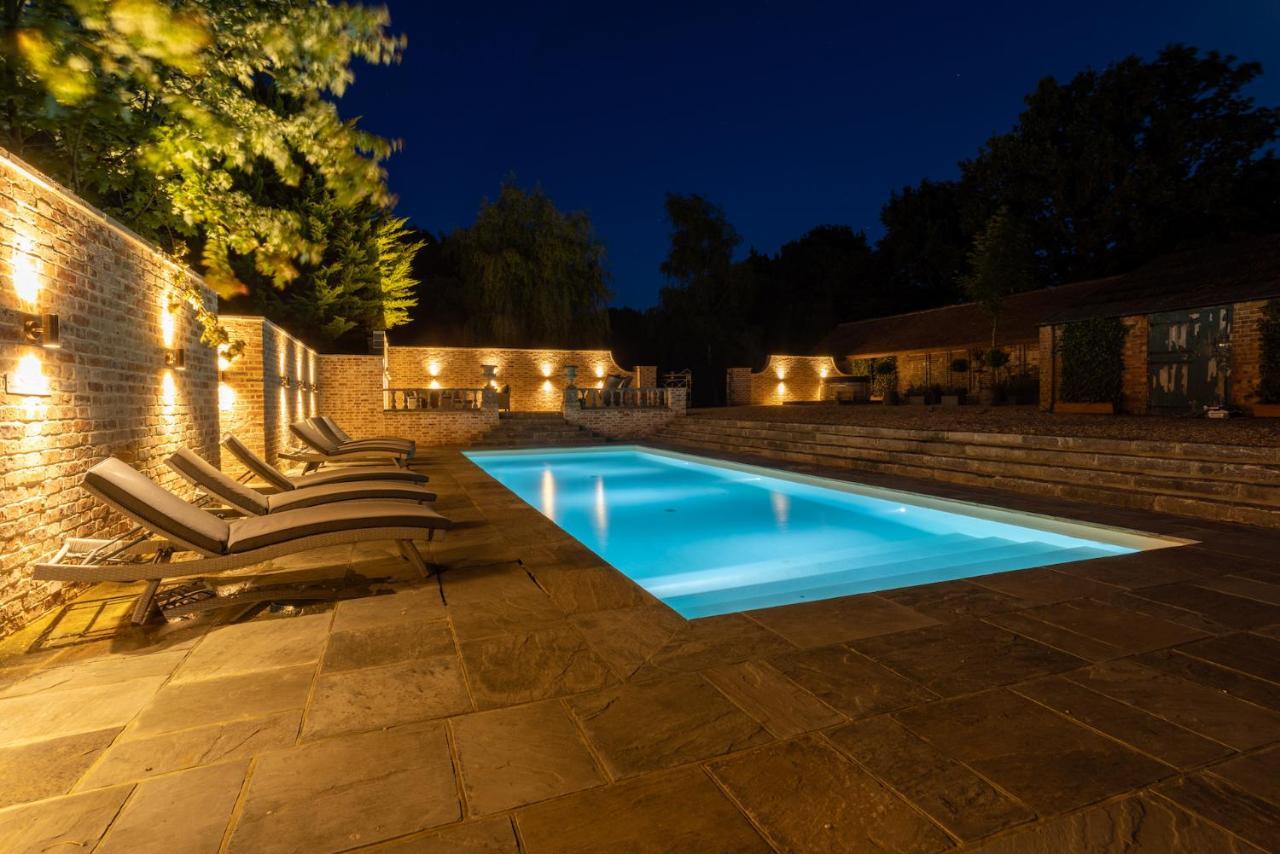 Eastwood Observatory: 12 Bedrooms, Swimming Pool And Tennis Court Hailsham Esterno foto