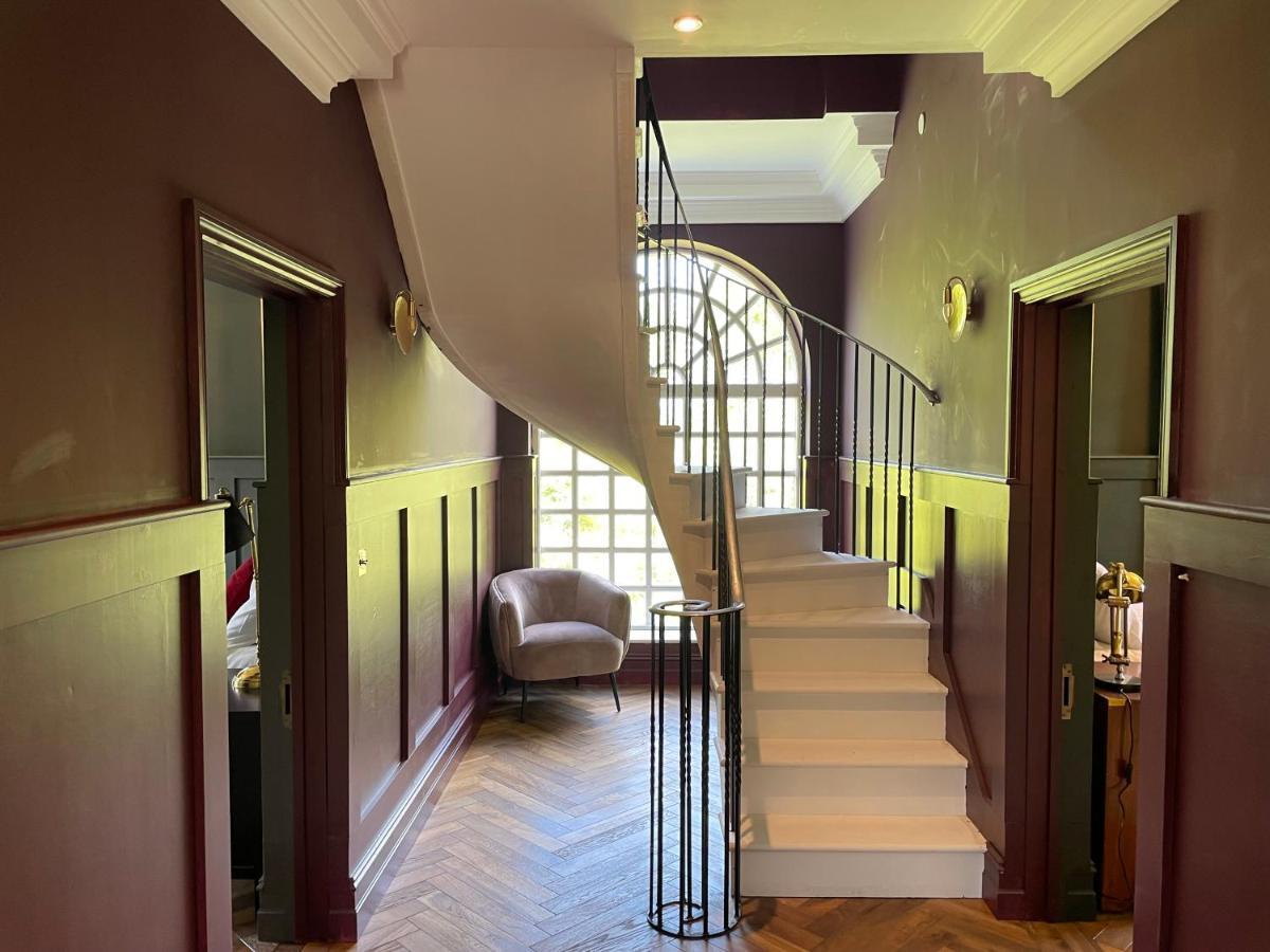 Eastwood Observatory: 12 Bedrooms, Swimming Pool And Tennis Court Hailsham Esterno foto