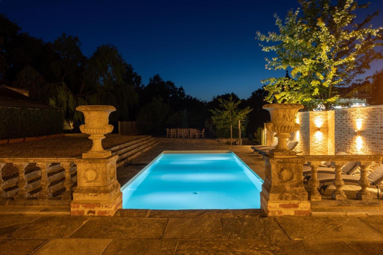 Eastwood Observatory: 12 Bedrooms, Swimming Pool And Tennis Court Hailsham Esterno foto