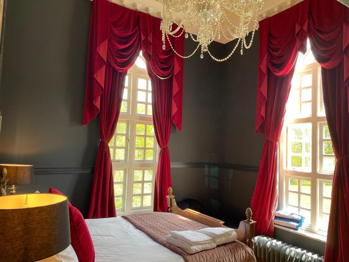 Eastwood Observatory: 12 Bedrooms, Swimming Pool And Tennis Court Hailsham Esterno foto