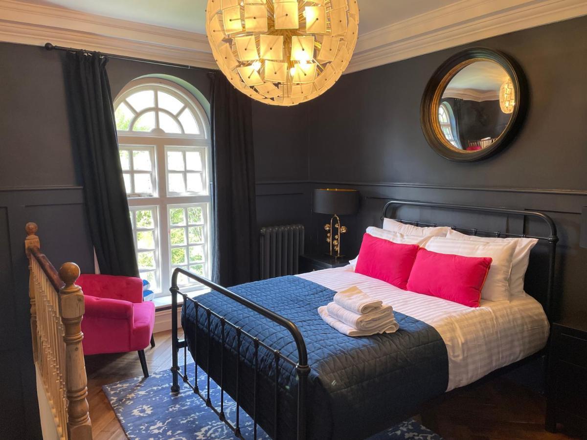 Eastwood Observatory: 12 Bedrooms, Swimming Pool And Tennis Court Hailsham Esterno foto